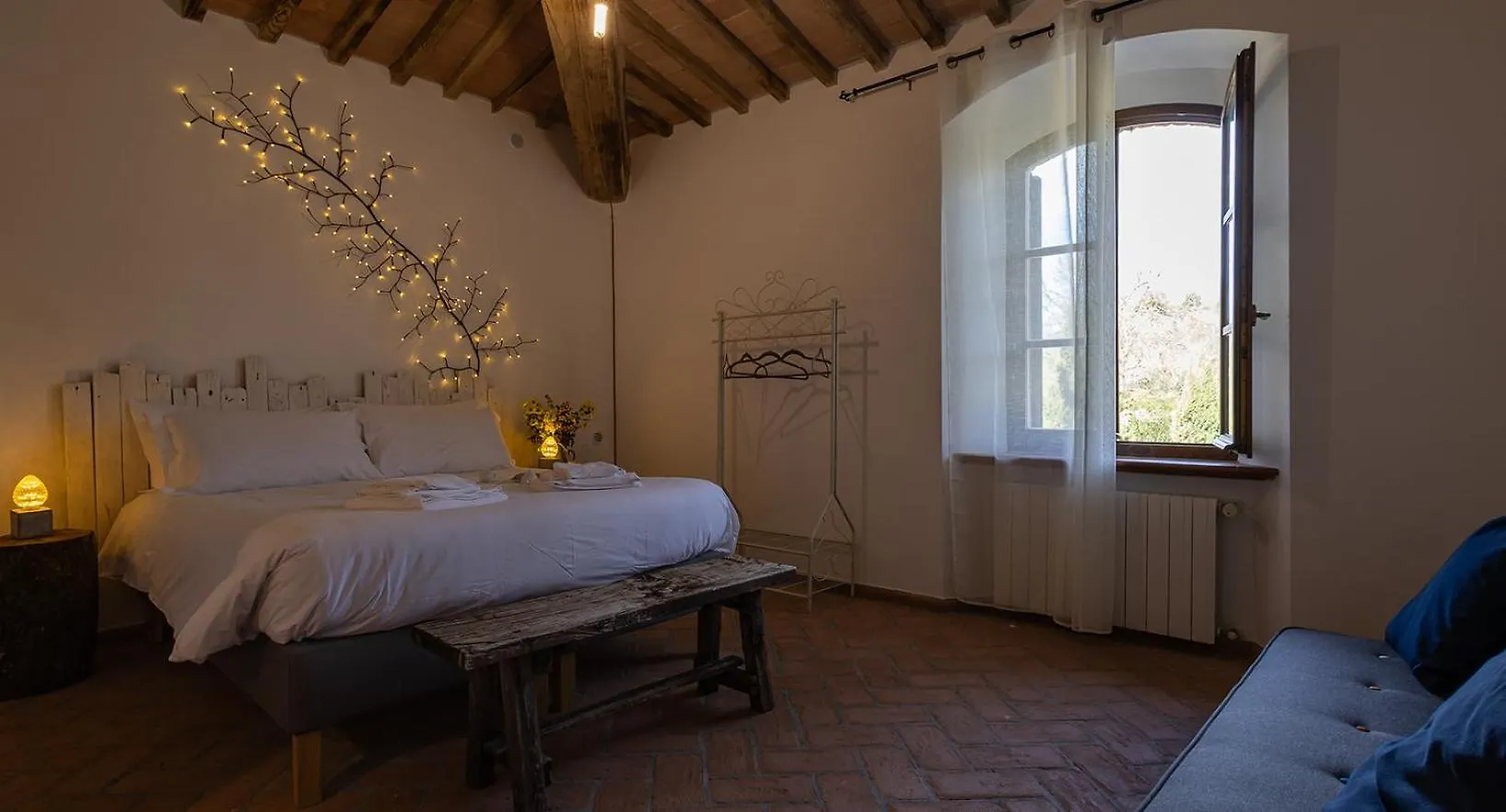 Ca'Novae - Tuscany Farmhouse Montieri